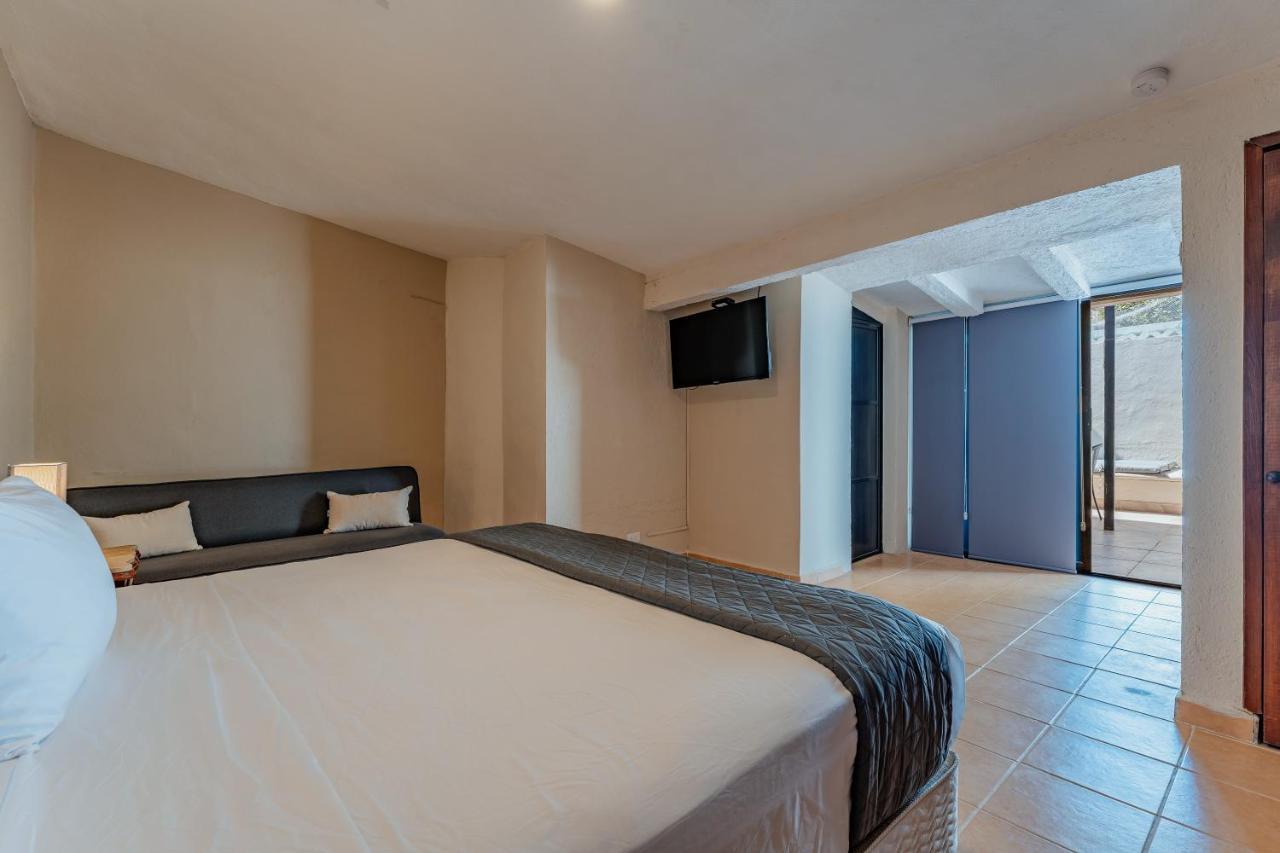 Hotel Brisas 5A Av, Плая дел Кармен Екстериор снимка